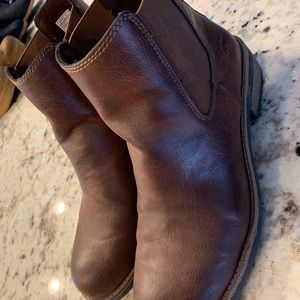 Women’s booties size 8.5!